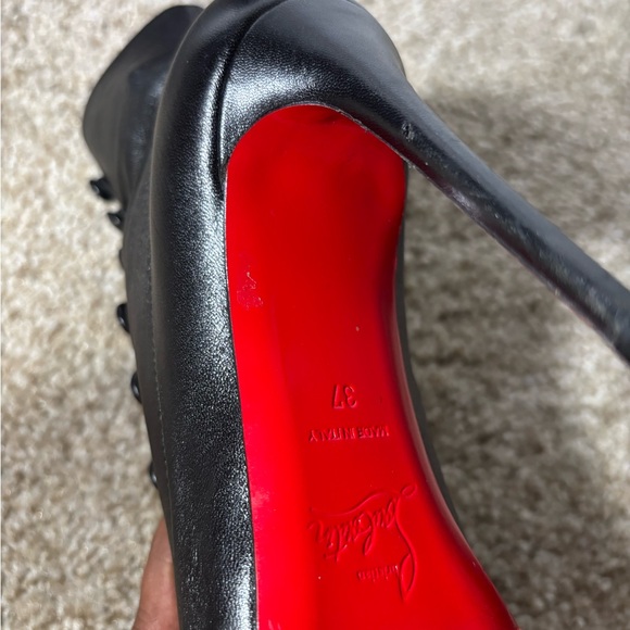 Size 37 Christian Louboutin - Picture 4 of 6